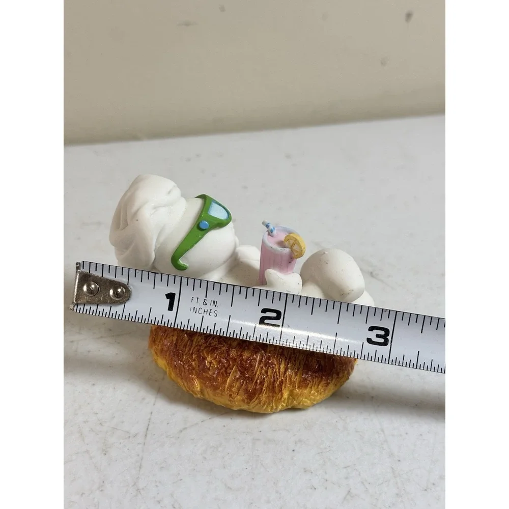 Danbury Mint - 1997 Pillsbury Doughboy -August Monthly Calendar Figurine